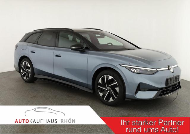 Volkswagen ID.7 Kombi - Pro 210 kW Tourer Black, AHK, HuD, IQ.Light, IQ.Drive, AreaView, Side, Winter, 19-Zoll