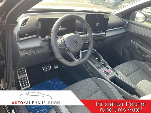 Volkswagen T-Roc - 1.5 eTSI 110 kW R-Line DSG Black, AHK, IQ.Light, Kamera, el. Klappe, 19-Zoll