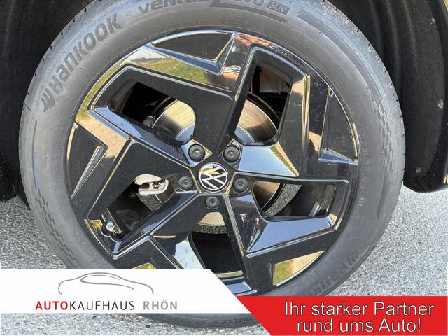 Volkswagen Tiguan - 2.0 TDI 110 kW R-Line DSG Head Up Black 360 AHK