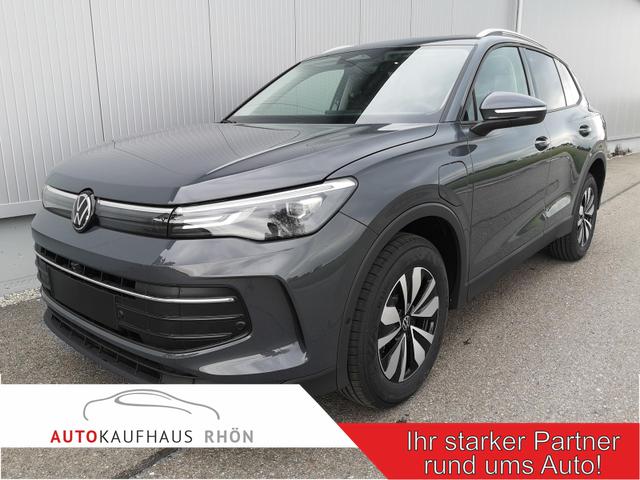 Volkswagen Tiguan - 1.5 eHybrid Life DSG AHK ACC 360 el. HK