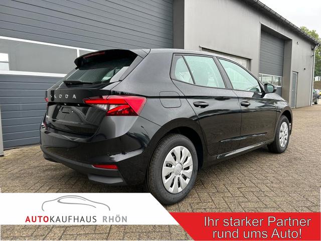 Skoda Fabia - 1.0 TSI 95PS Selection 5-türig Rückf.Kamera Parksensoren Sitzheizung Multifunktionslenkrad Klima Skoda-Radio Bluetooth Touchscreen Tempomat Nebelsch. Apple CarPlay + Android Auto