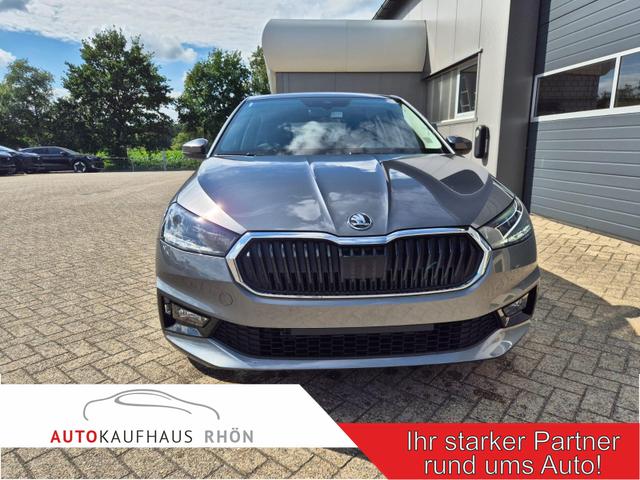 Skoda Fabia - 1.0 TSI 95PS Selection 5-türig Rückf.Kamera Parksensoren Sitzheizung Multifunktionslenkrad Klima Skoda-Radio Bluetooth Touchscreen Tempomat Nebelsch. Apple CarPlay + Android Auto