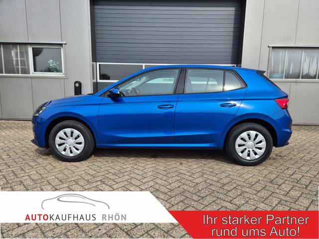 Skoda Fabia - 1.0 TSI 95PS Selection 5-t&uuml;rig R&uuml;ckf.Kamera Parksensoren Sitzheizung Multifunktionslenkrad Klima Skoda-Radio Bluetooth Touchscreen Tempomat Nebelsch. Apple CarPlay + Android Auto