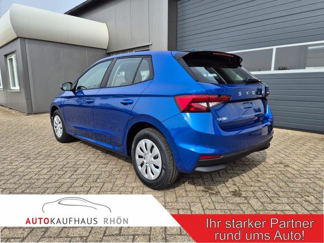 Skoda Fabia - 1.0 TSI 95PS Selection 5-t&uuml;rig R&uuml;ckf.Kamera Parksensoren Sitzheizung Multifunktionslenkrad Klima Skoda-Radio Bluetooth Touchscreen Tempomat Nebelsch. Apple CarPlay + Android Auto
