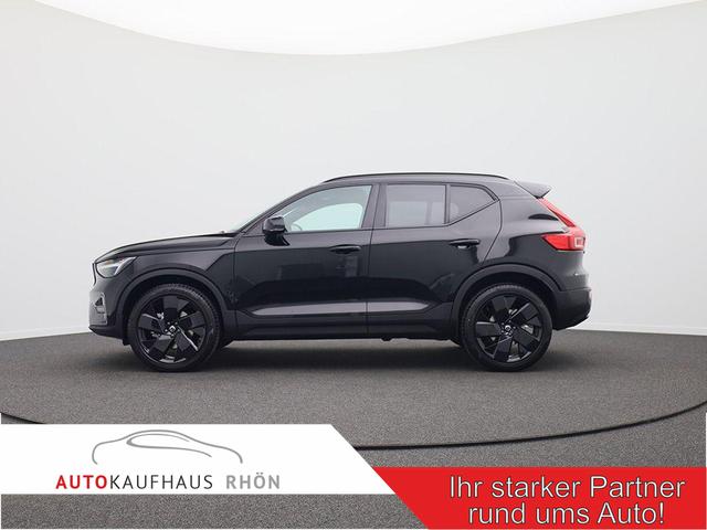 Volvo XC40 - 2.0 Black Edition Plus B4 Mild-Hybrid 197PS Automatik elektr. PanoDach R&uuml;ckf.Kamera PDC v+h ACC el.Heckklappe Harman/Kardon-Sound Klimaautomatik Sitzheizung Lenkradheizung Apple CarPlay Android Auto 20-LM