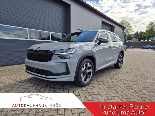Skoda Kodiaq - Sportline 1.5 TSI 204PS PHEV DSG schwenkb. AHK elektr. PanoDach HUD Alcantara PDC v+h 360&deg;Kamera CANTON Sound Klimaautomatik Sitzheizung Lenkradheizung Navi Apple CarPlay Android Auto 2xKeyless 19"LM vollelektr. Reichweite 116KM