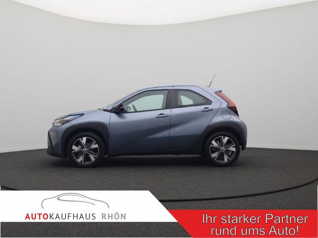 Toyota Aygo X - Pure 1.5 Hybrid 116PS Automatik Sitzheizung Klimaautomatik R&uuml;ckf.Kamera AbstandsTempomat Nebelscheinw. Multifunktionslenkrad Bluetooth Touchscreen Apple CarPlay + Android Auto 2xKeyless
