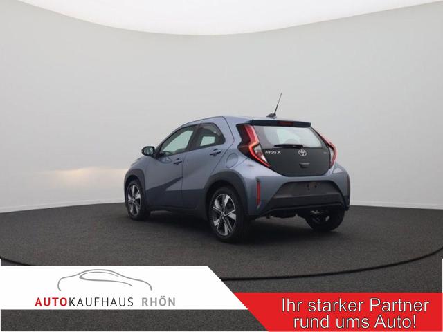 Toyota Aygo X - Pure 1.5 Hybrid 116PS Automatik Sitzheizung Klimaautomatik R&uuml;ckf.Kamera AbstandsTempomat Nebelscheinw. Multifunktionslenkrad Bluetooth Touchscreen Apple CarPlay + Android Auto 2xKeyless