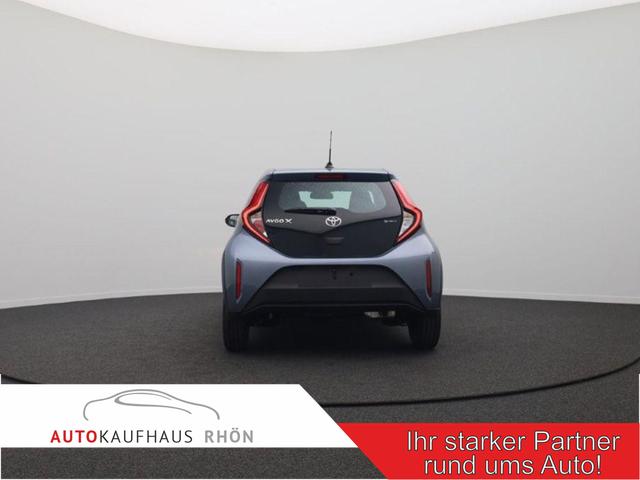 Toyota Aygo X - Pure 1.5 Hybrid 116PS Automatik Sitzheizung Klimaautomatik R&uuml;ckf.Kamera AbstandsTempomat Nebelscheinw. Multifunktionslenkrad Bluetooth Touchscreen Apple CarPlay + Android Auto 2xKeyless