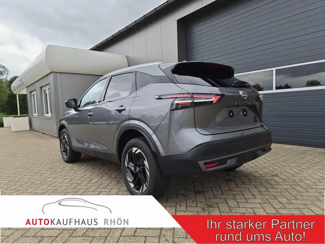Nissan Qashqai - 1.3 DIG-T MHEV 158 PS X-Tronic N-Connecta Teil-Leder PanoGlasdach Klimaautomatik Sitzheizung Lenkradheizung Navi ACC PDC v+h 360&deg;Kamera DAB Bluetooth Touchscreen Apple CarPlay Android Auto 18"LM