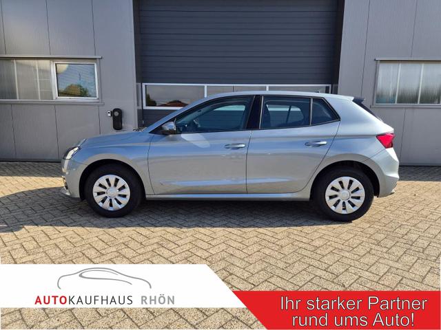 Skoda Fabia - 1.0 TSI 95PS Selection 5-t&uuml;rig R&uuml;ckf.Kamera Parksensoren Sitzheizung Multifunktionslenkrad Klima Skoda-Radio Bluetooth Touchscreen Tempomat Nebelsch. Apple CarPlay + Android Auto