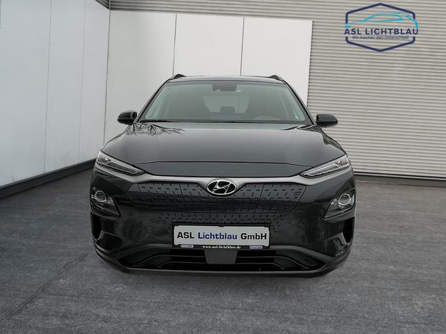 Hyundai KONA Electro (100kW) STYLE Stoff-Ledersitze, Navigations- & Assistenzpaket 