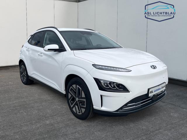 Hyundai / KONA / Weiß / / / KONA Elektro (100kW) TREND Navigations-Paket