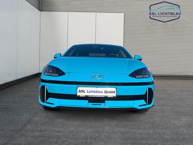 Hyundai / IONIQ 6 / Blau / / / 
