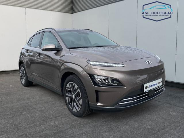 Hyundai / KONA / Beige / / / 