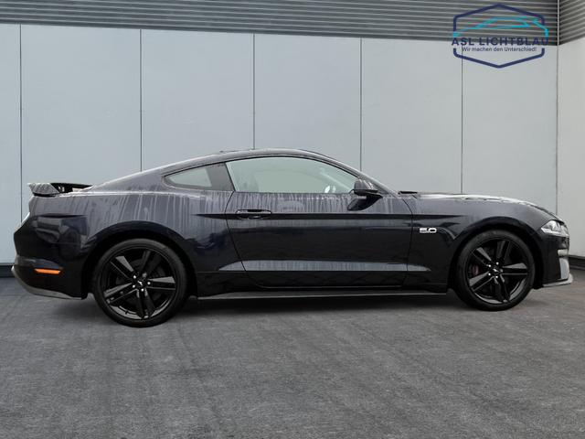 Ford Mustang 5.0 Ti-VCT V8 Fastback GT 