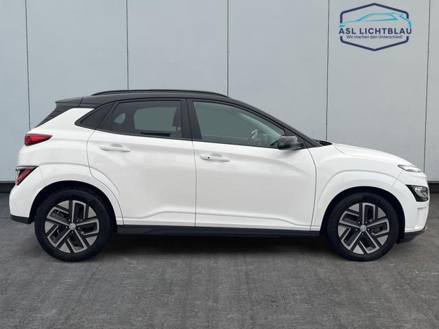 Hyundai / KONA / Wei&szlig; / / / 