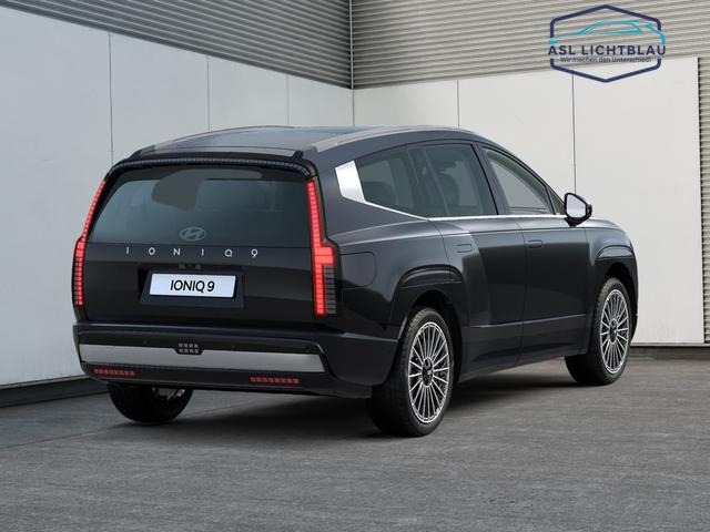 Hyundai IONIQ 9 6-Sitzer 110 kWh 4WD UNIQ Panorama-Glas-Schiebedach & Swivel-Paket 