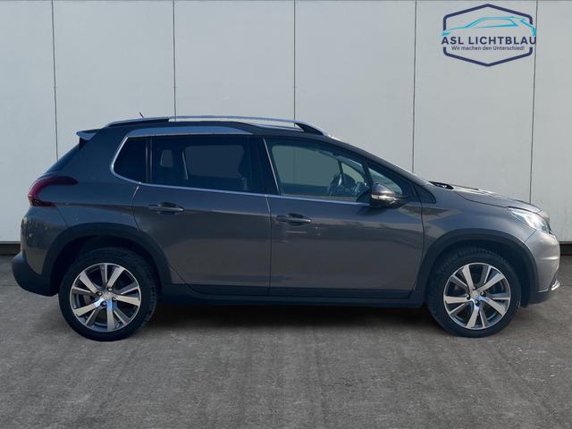 Peugeot / 2008 / Braun / / / 