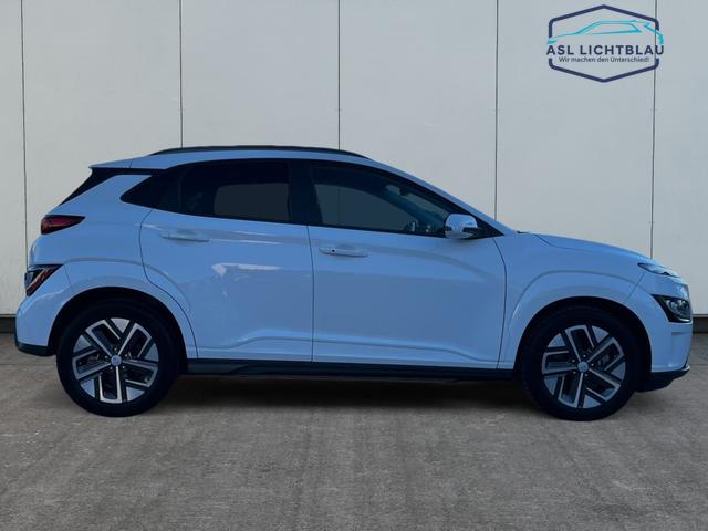 Hyundai KONA Elektro (100kW) TREND inkl. Navigationspaket 