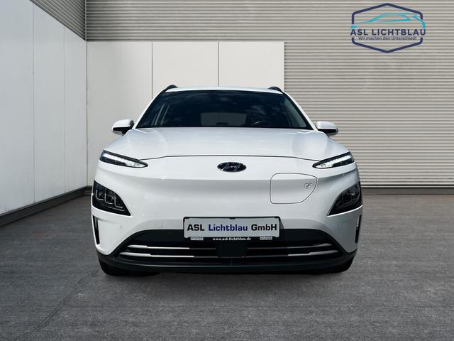 Hyundai KONA Elektro (100kW) TREND Navigations-Paket 