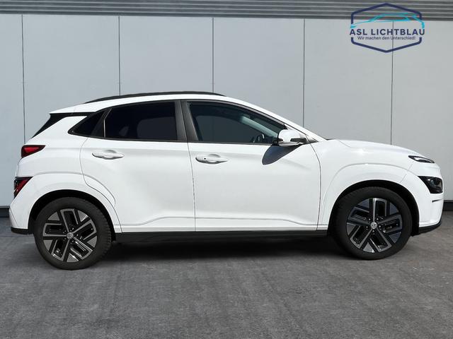 Hyundai KONA Elektro (150kW) TREND Navigations-Paket 