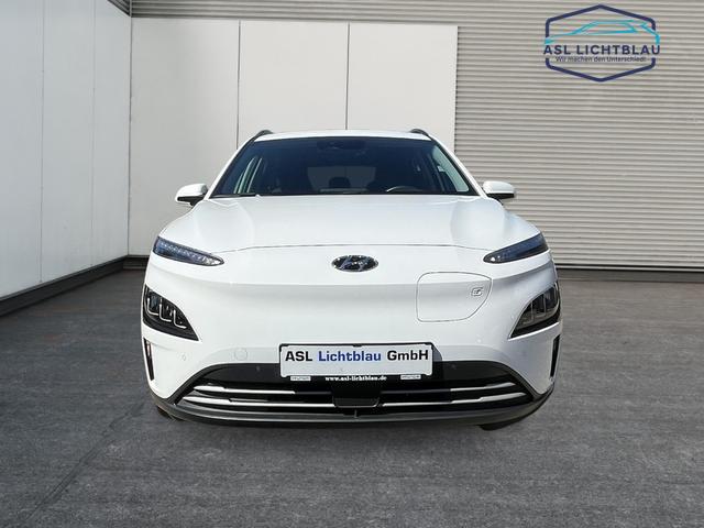 Hyundai KONA Elektro (150kW) TREND Navigations-Paket 