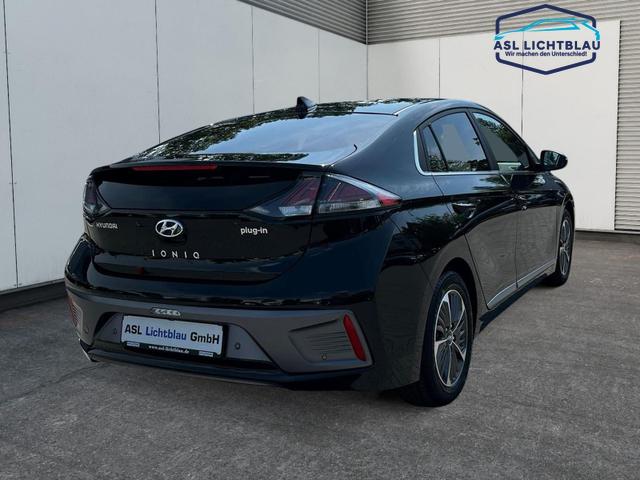 Hyundai IONIQ PLUG IN Hybrid STYLE 