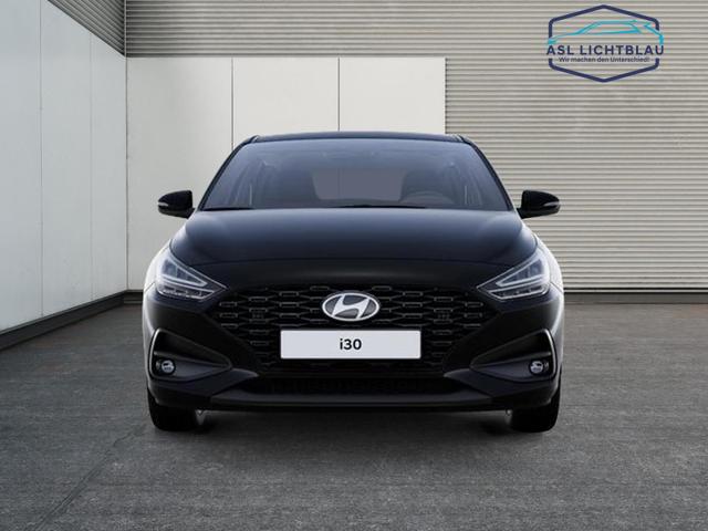 Hyundai i30 1.5 T-GDI Advantage Mild-Hybrid 