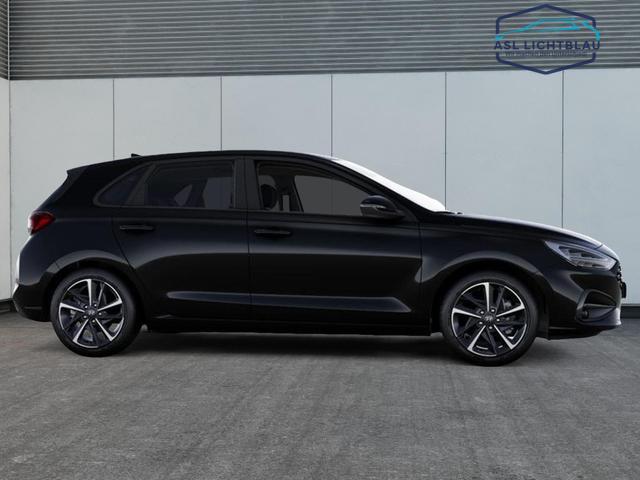 Hyundai i30 1.5 T-GDI Advantage Mild-Hybrid 