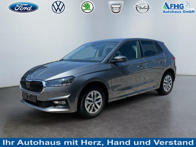 Skoda Fabia - Extra 1,0 MPI Klima SmartLink Einparkhilfe 5J Garantie LED Scheinwerfer Bluetooth