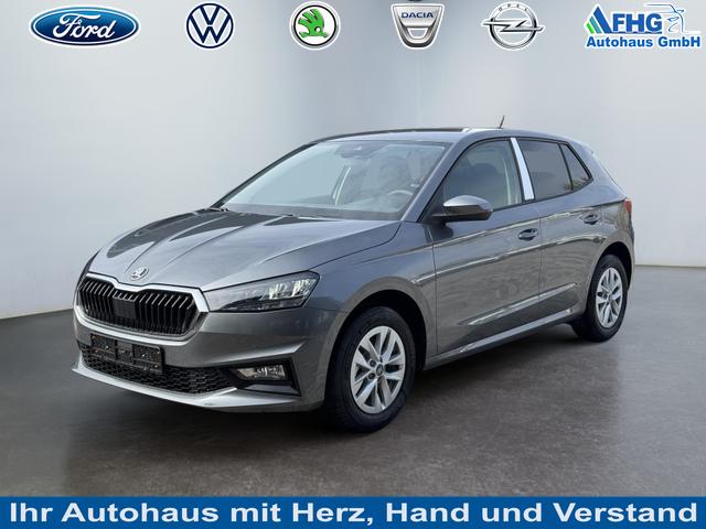 Skoda Fabia - Drive Plus 1.0 TSI DSG 2ZKlima AHK Apple 2 x PDC Sitzheizung 5J Garantie Kessy