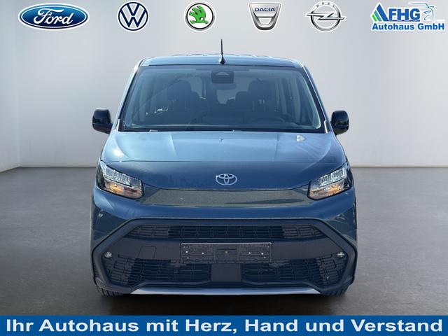 Toyota Proace City - Verso 1,2 L2 Business 7 Sitzer Klima Einparkhilfe Apple Tempomat DAB 10 Zoll Display Regensensor