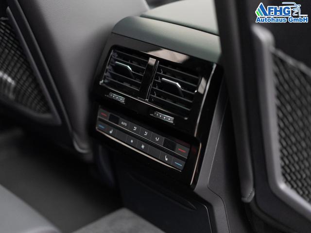 Volkswagen Touareg R-Line 3.0 V6 TDI 4MOTION *Pano*AHK*HeadUp 