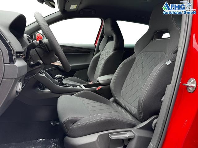 Neue Skoda Karoq Sportline top Austastung 