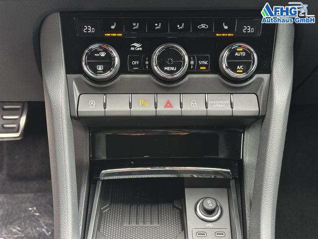 Neue Skoda Karoq Sportline top Austastung 