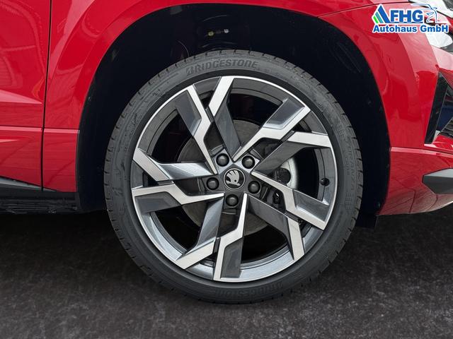 Neue Skoda Karoq Sportline top Austastung 