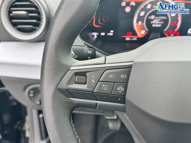 Seat Arona g&uuml;nstig kaufen Lenkrad Bilder 