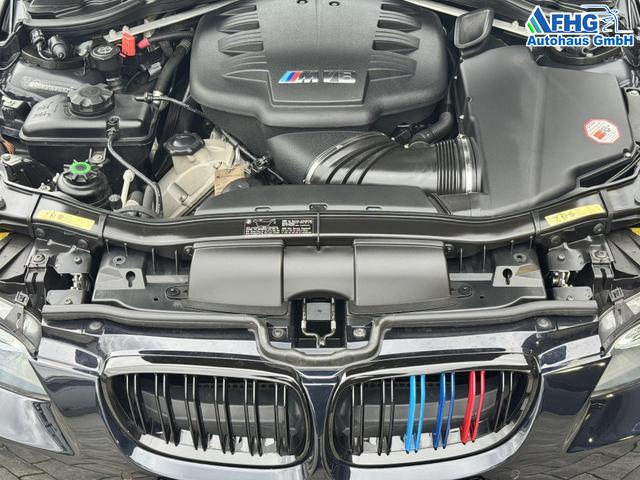 BMW M3 kaufen -Motor bilder