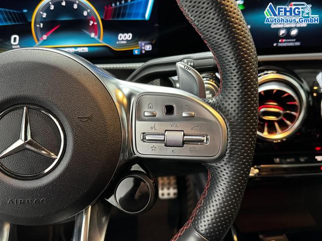 Mercedes-Benz CLA Shooting Brake AMG