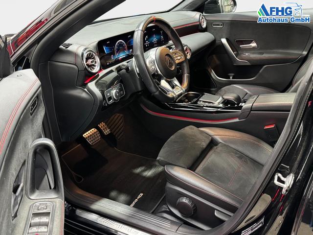  Mercedes-Benz CLA Shooting Brake AMG