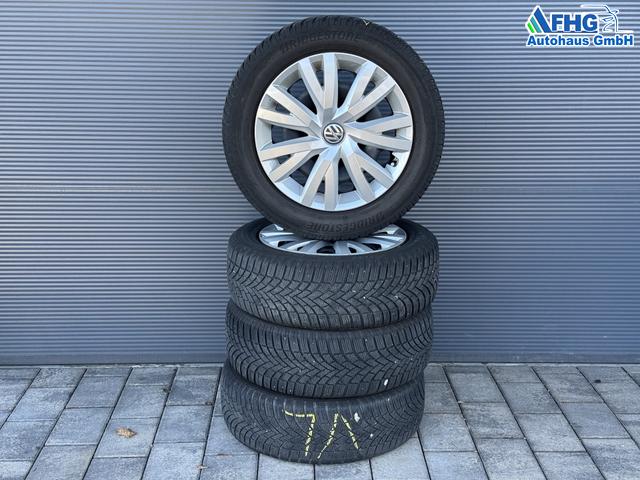 Volkswagen Golf Variant VII 2.0 GTD Bi Xenon Navigation Einparkhilfe Kamera Sitzheizung ACC Tempomat 