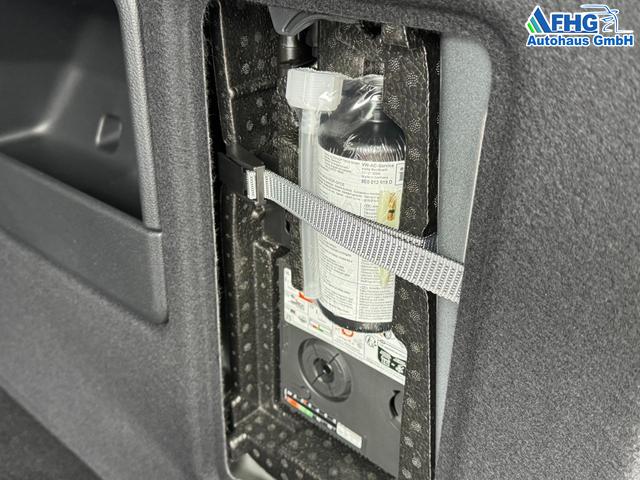 Ford Tourneo Connect Titanium kaufen