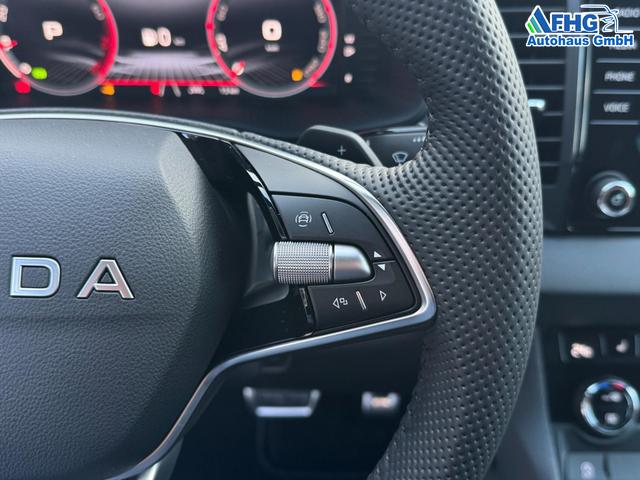 Neue Skoda Karoq 1,5 TSI DSG Sportline 2026