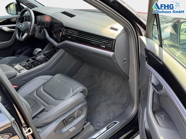 Gebraucht Volkswagen Touareg 3.0 V6 R-Line kaufen