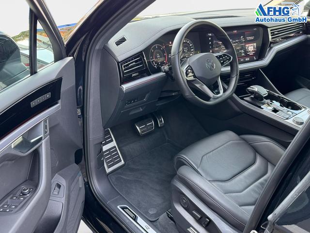 Gebraucht Volkswagen Touareg 3.0 V6 R-Line kaufen