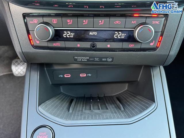 Seat Arona Style 1,0 TSI MO26 2ZoKlima ACC Kamera Sitzheizung Einparkhilfe Apple Car Play 5J Garantie 