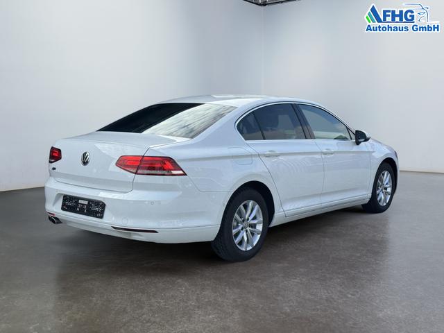Gebraucht Volkswagen Passat 1.8 TSI DSG R-Line kaufen