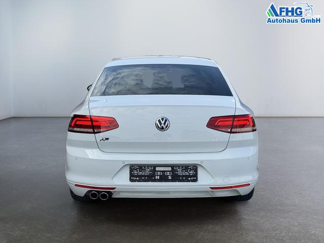 Gebraucht Volkswagen Passat 1.8 TSI DSG R-Line kaufen