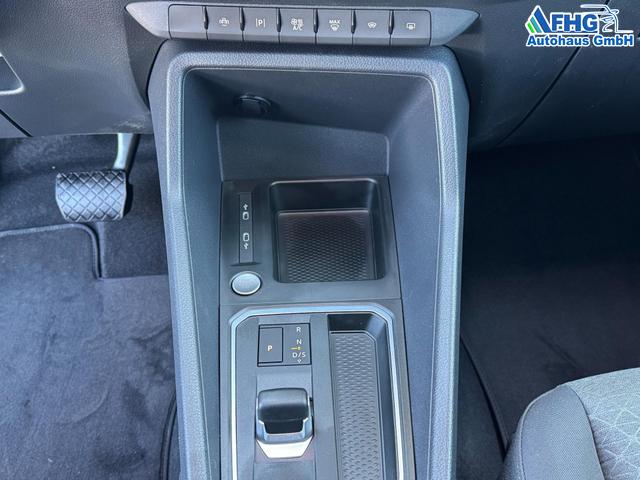 Ford Grand Tourneo Titanium